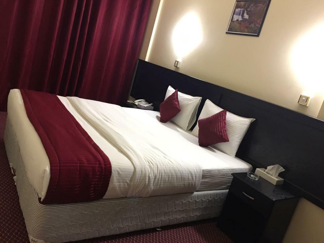 Simba Hotel Dubaj Kültér fotó
