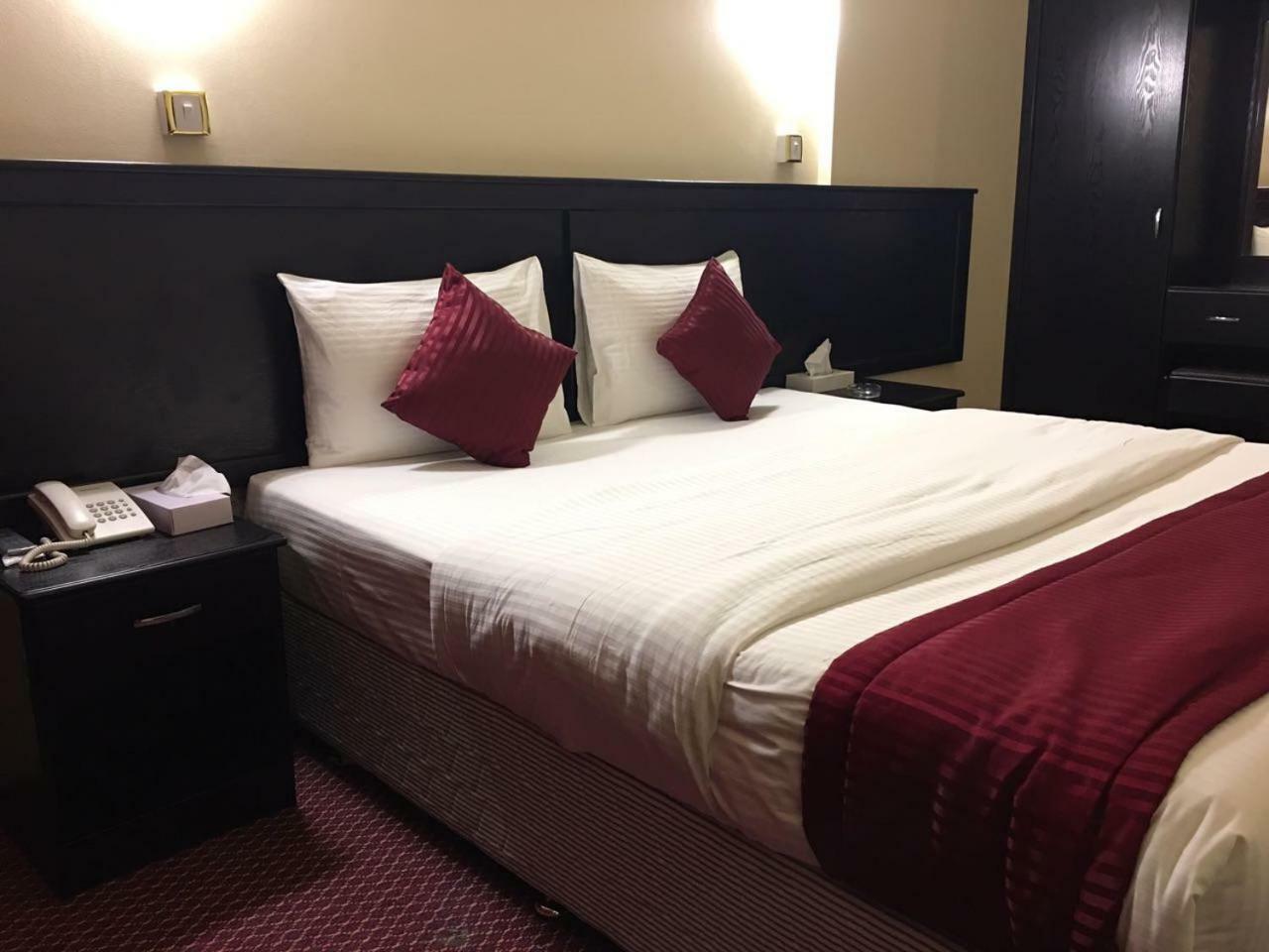 Simba Hotel Dubaj Kültér fotó